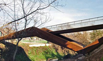 Can Gili Footbridge by Alfa Polaris