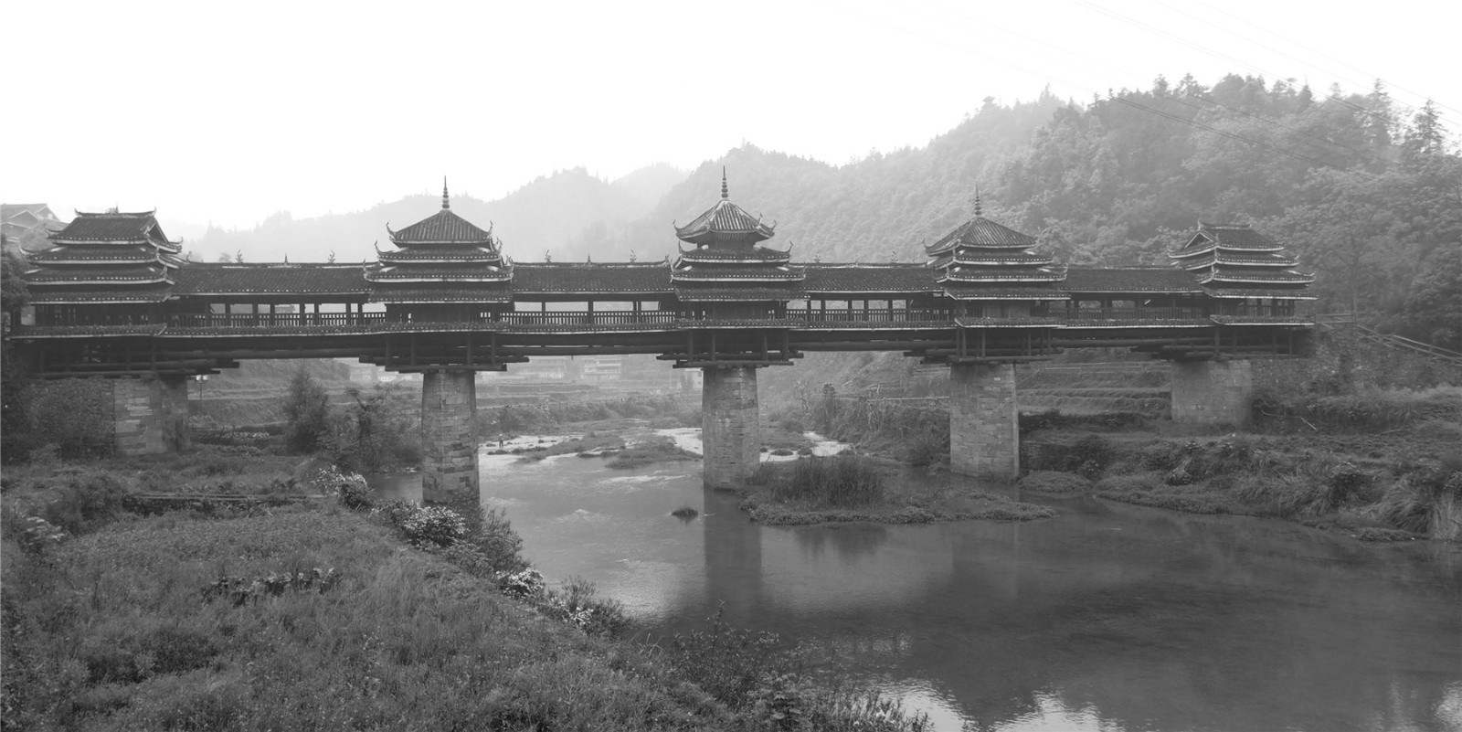 風(fēng)雨橋.jpg