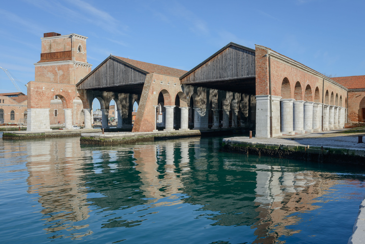 2025-venice-architecture-biennale-over-750-participants-researching-how-architecture-adapts-to-the-future_2.jpg